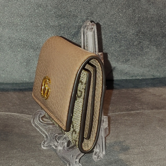 GUCCI GG MARMONT BI-COLOR KEYCASE BLUSH LEATHER & BEIGE MONOGRAM SUPREME CANVAS - Picture 9 of 14